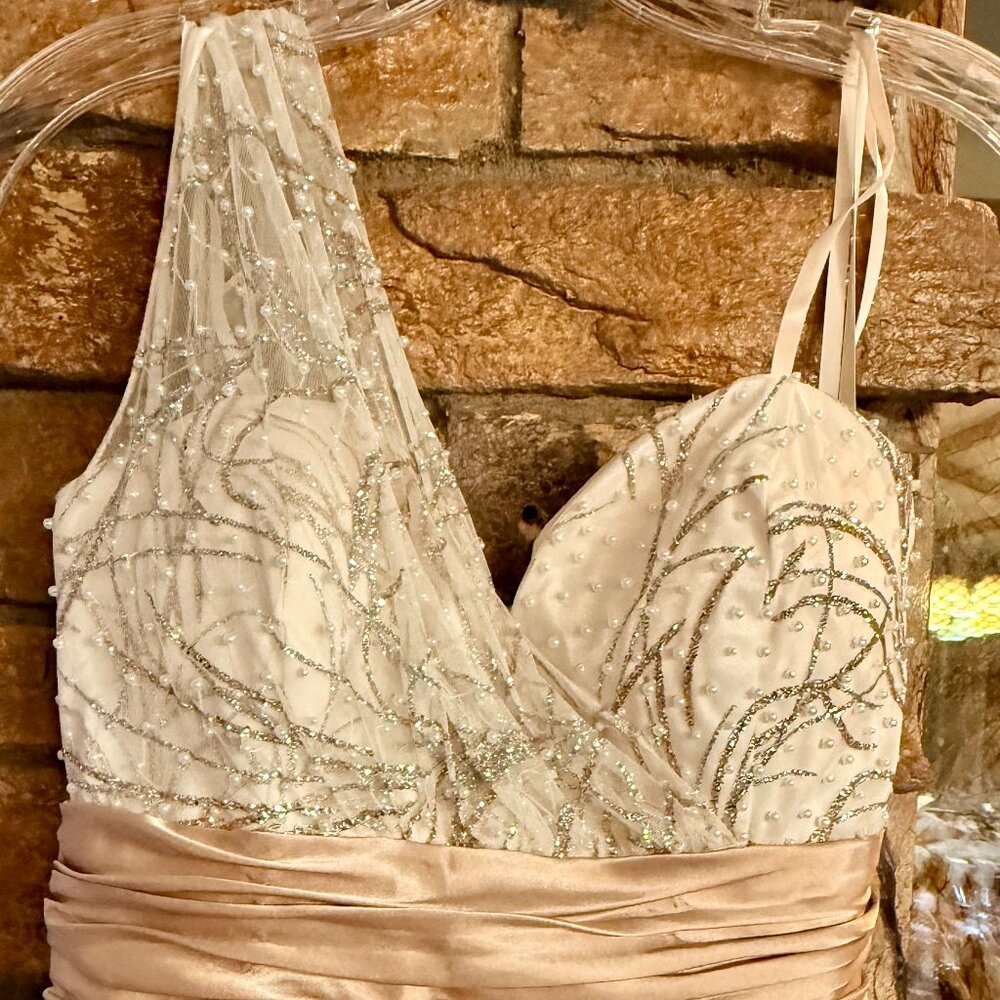 Elegant Ivory Cache Gown With Sequin Details And … - image 2